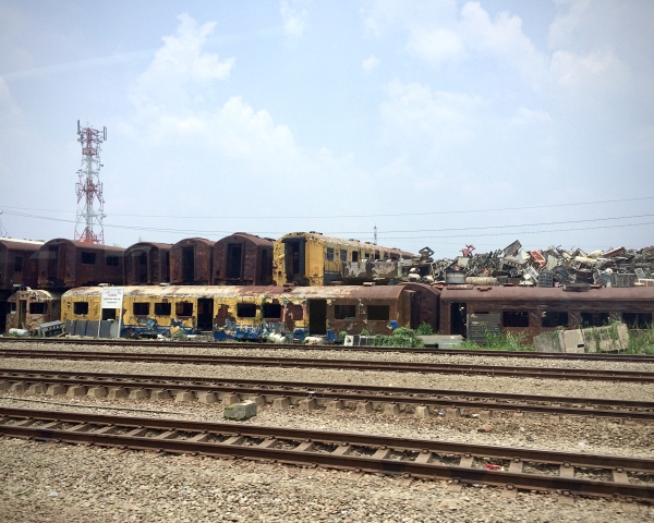 image-of-traveling-around-java-by-train